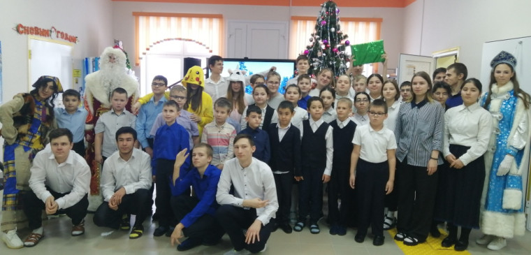 Новогоднее представление "Территория волшебства".